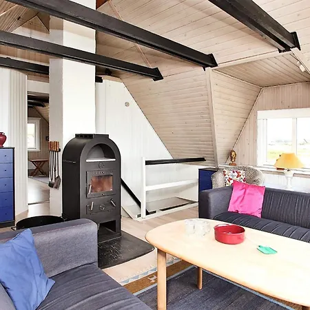 4 Star In Ferienhaus